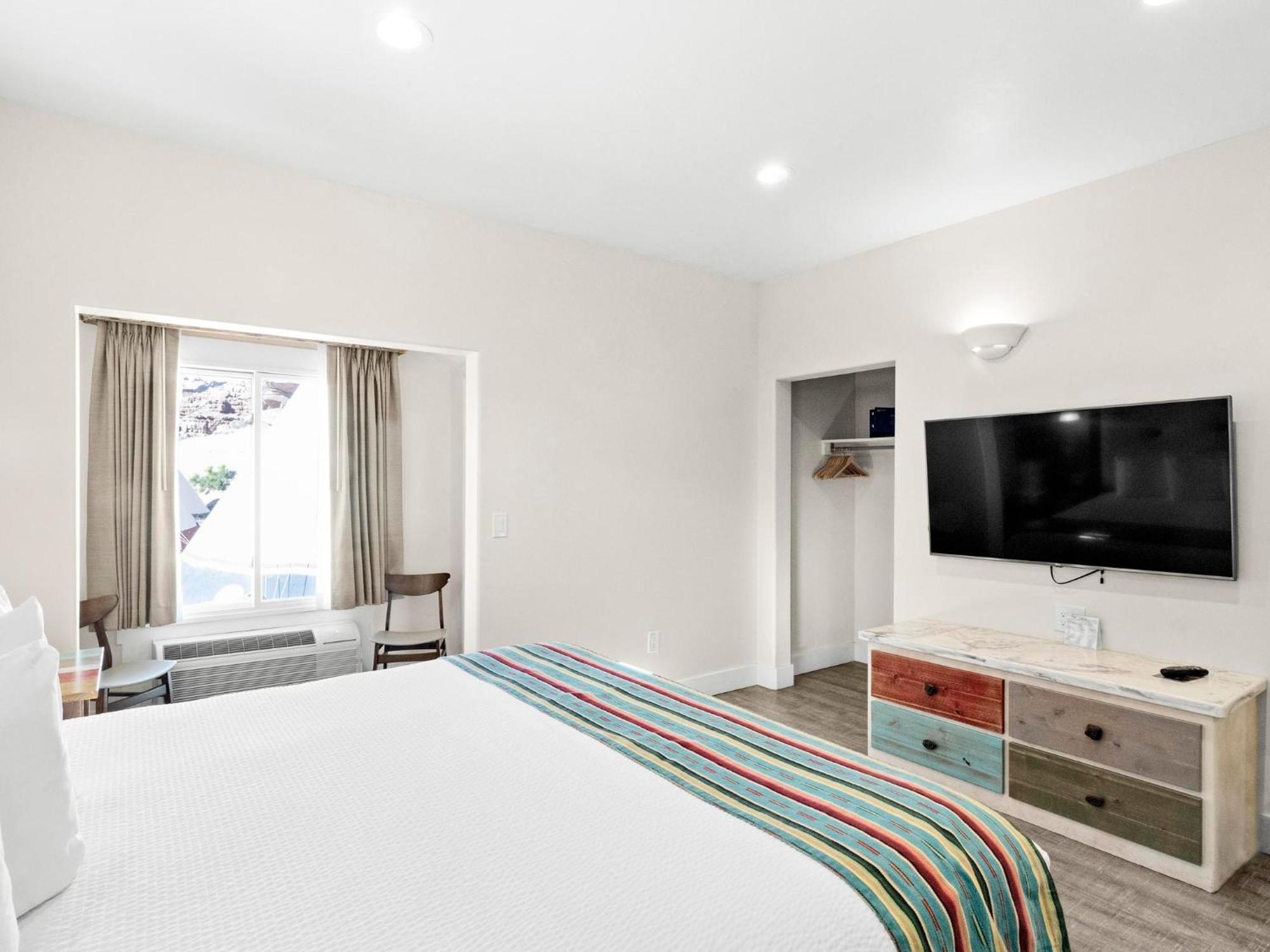 Bluff Dwellings Resort Ngoại thất bức ảnh