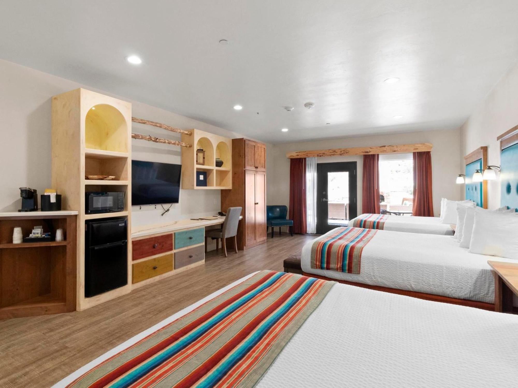 Bluff Dwellings Resort Ngoại thất bức ảnh